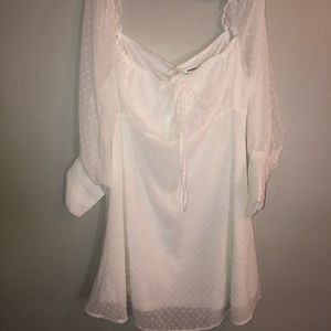 Mini Dotted Long Sleeved Dress